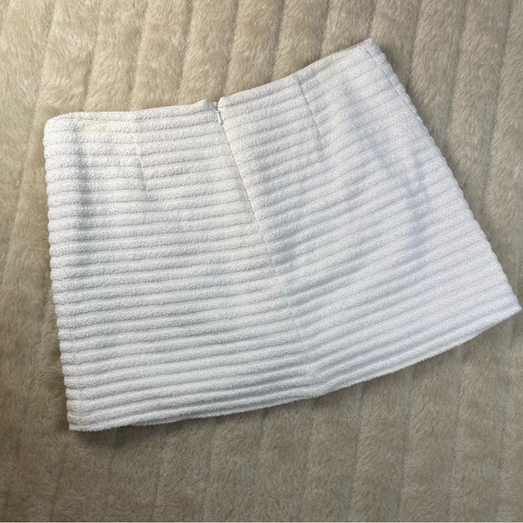 Theory Mini Skirt White 4 - Picture 2 of 6